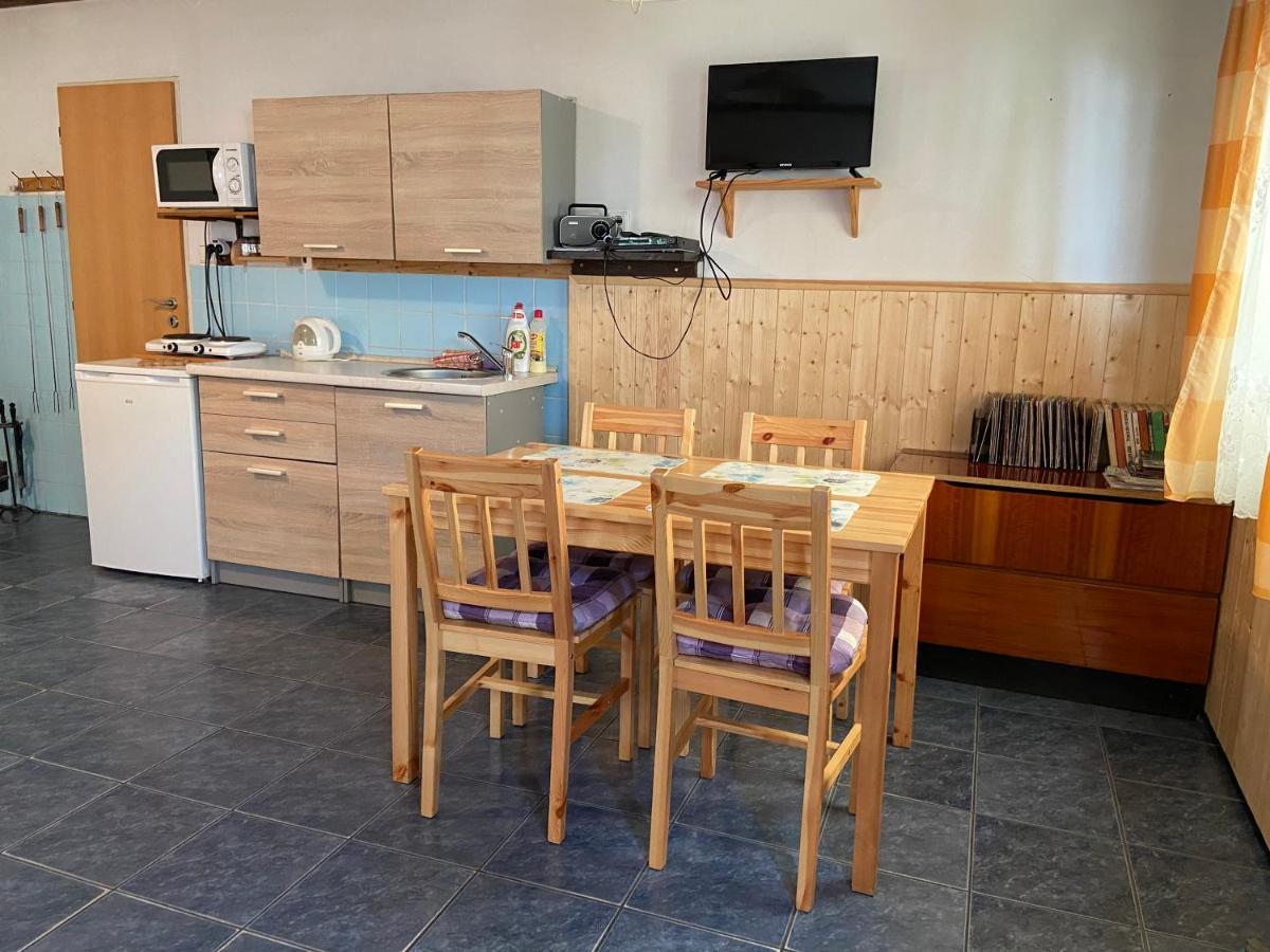 Apartman U Marusky Chřibská エクステリア 写真